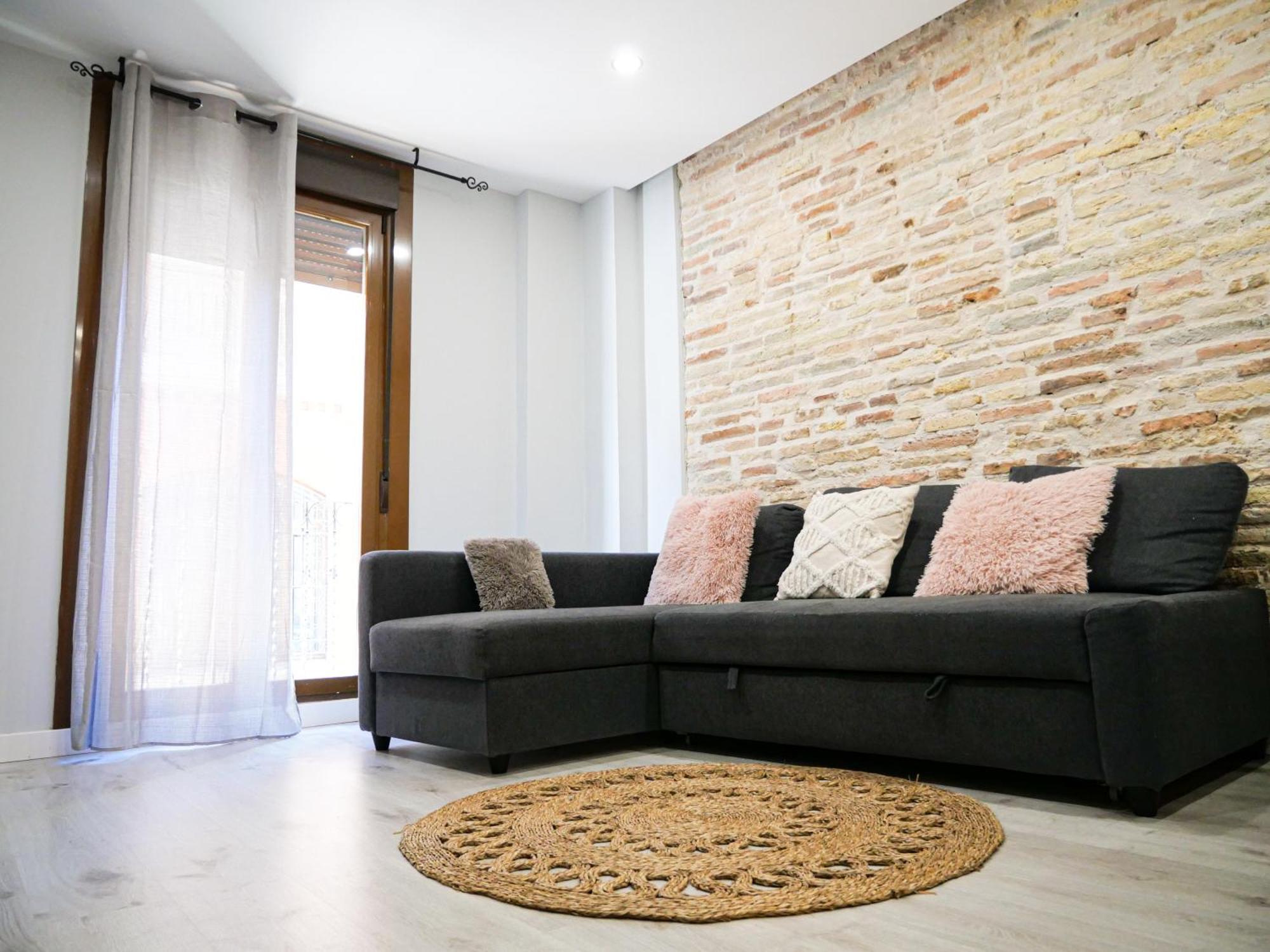 Espacioso Apartamento En El Centro De Pamplona Dış mekan fotoğraf