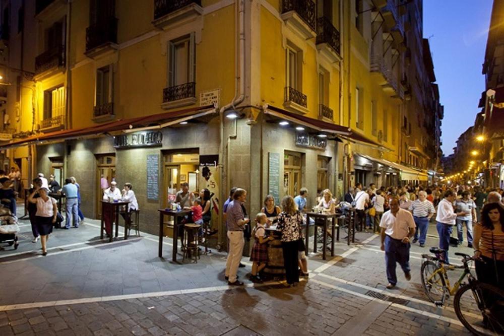 Espacioso Apartamento En El Centro De Pamplona Dış mekan fotoğraf